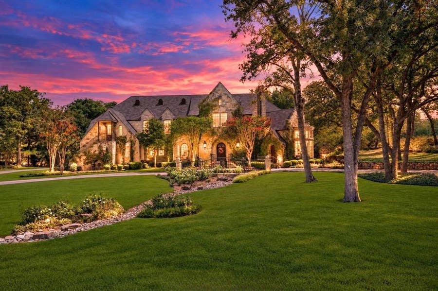 Property photo for 4508 Tour 18 Drive, Flower Mound, TX