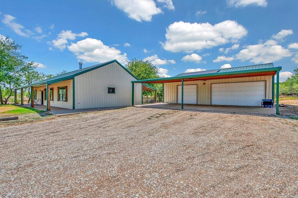 2207 Talbert Ranch Road, China Spring, TX 76633 2207 Talbert Ranch Road, China Spring, TX 76633