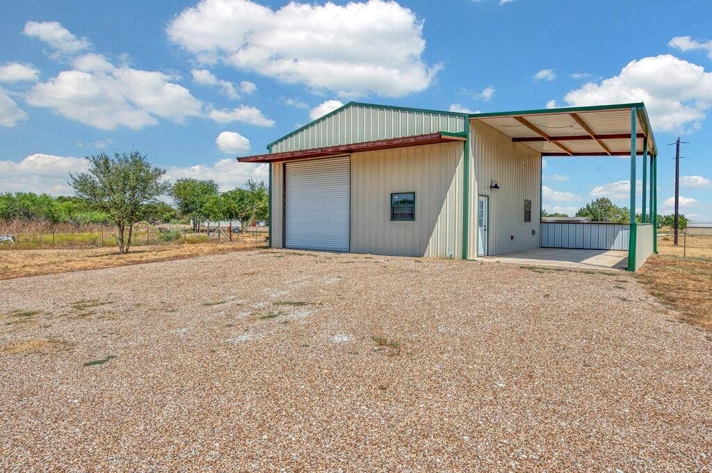 2207 Talbert Ranch Road, China Spring, TX 76633 2207 Talbert Ranch Road, China Spring, TX 76633