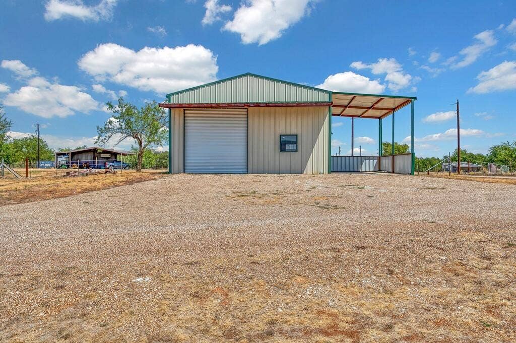 2207 Talbert Ranch Road, China Spring, TX 76633 2207 Talbert Ranch Road, China Spring, TX 76633