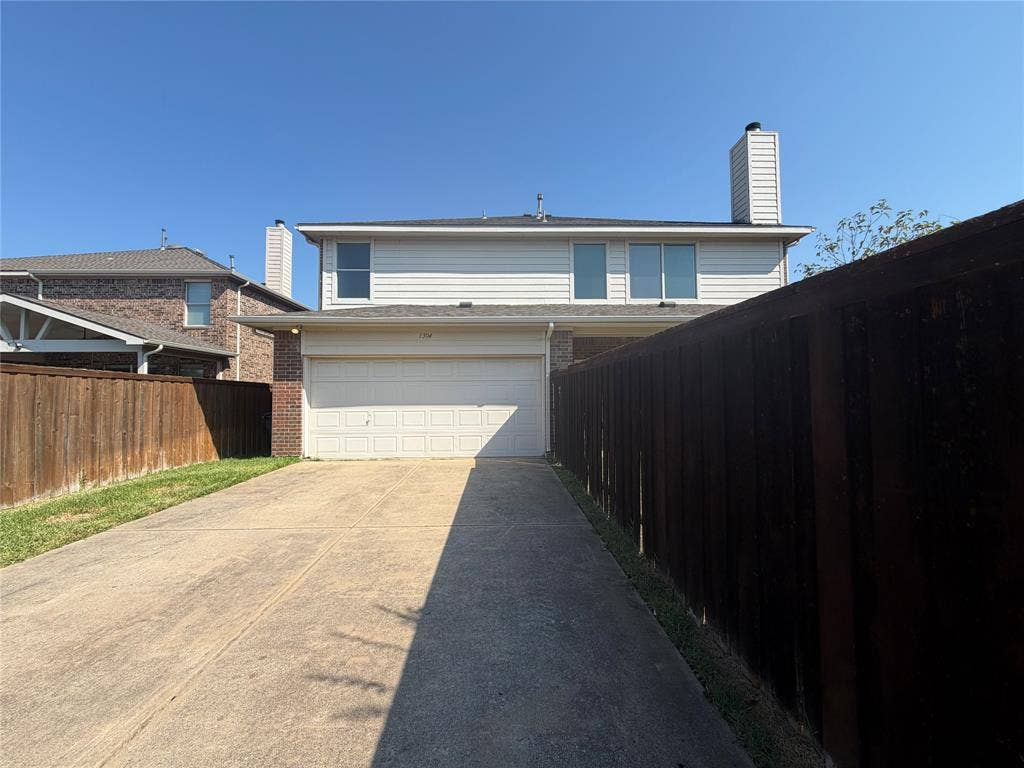 1304 Grapevine Drive, Allen, TX 75002 1304 Grapevine Drive, Allen, TX 75002