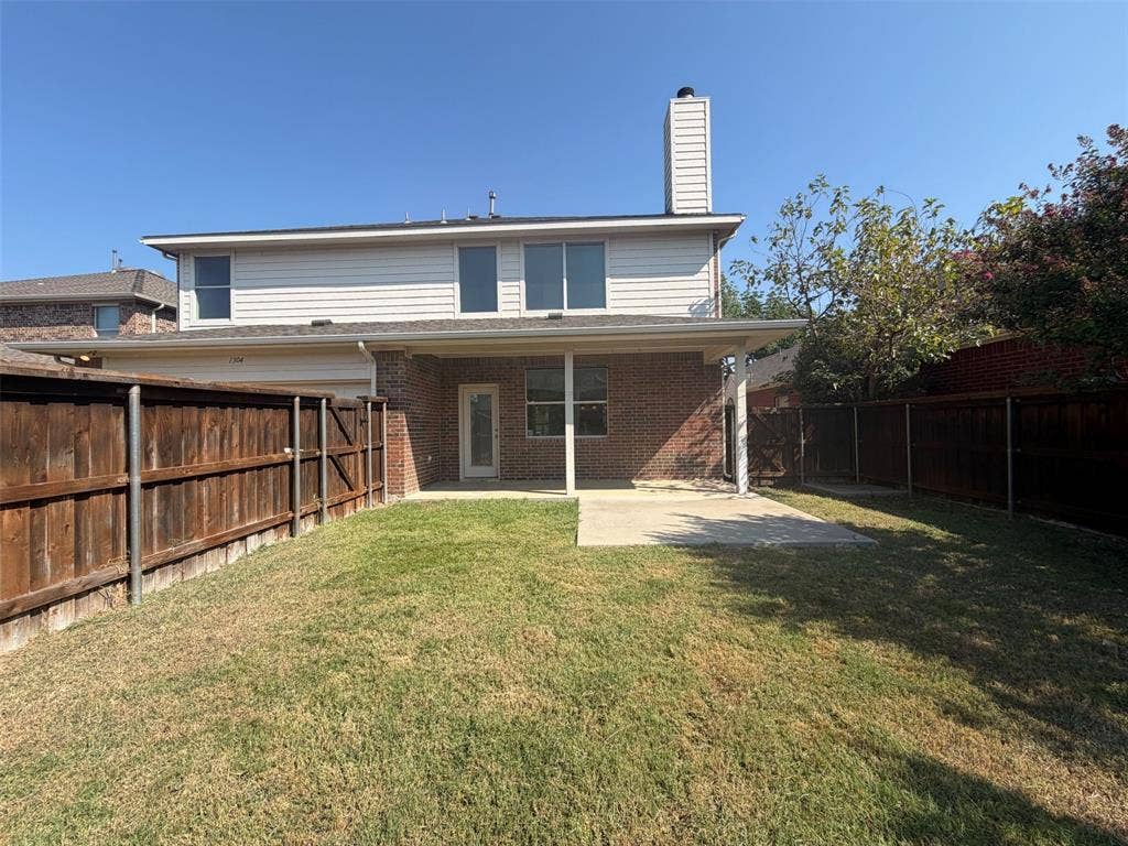 1304 Grapevine Drive, Allen, TX 75002 1304 Grapevine Drive, Allen, TX 75002