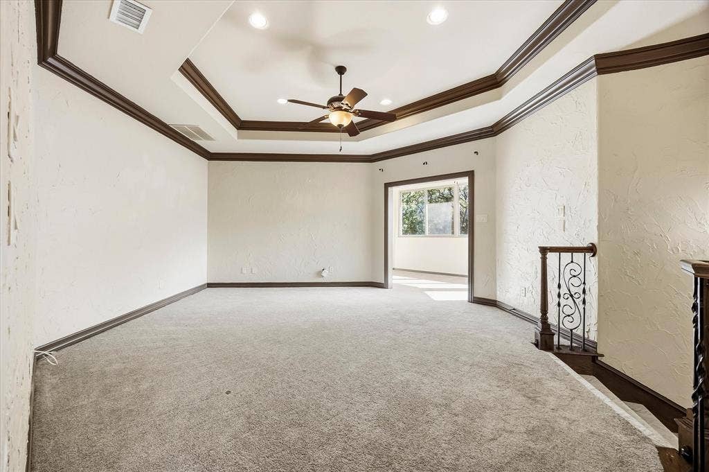 1739 Bison Meadow Lane, Heath, TX 75032 Upstairs Living & SunRoom in Main Home