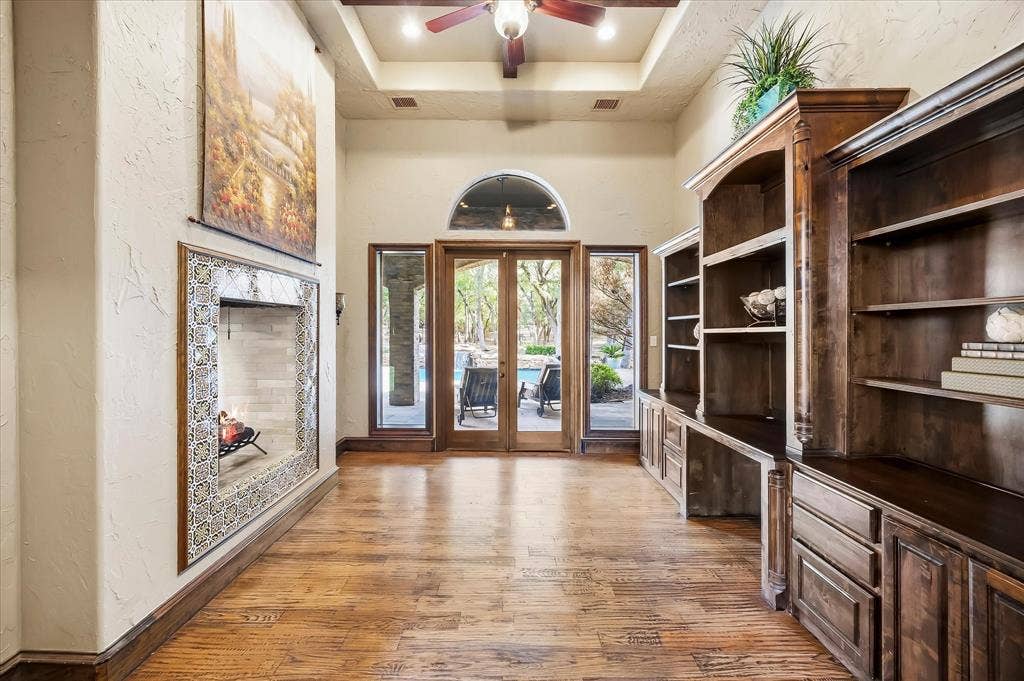 1739 Bison Meadow Lane, Heath, TX 75032 Private Office in Main Home. Wider than picture shows.