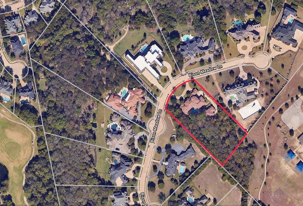 1739 Bison Meadow Lane, Heath, TX 75032 areial outlining approx property boundries.