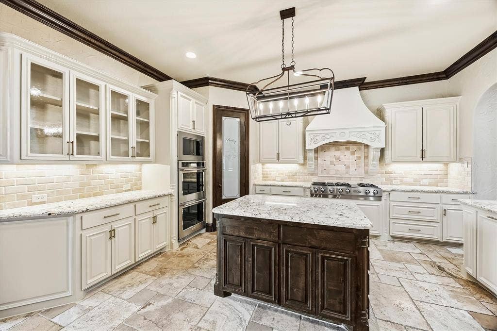 1739 Bison Meadow Lane, Heath, TX 75032 1739 Bison Meadow Lane, Heath, TX 75032