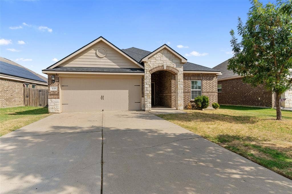 4128 Tower Bridge Lane, Crowley, TX 76036 4128 Tower Bridge Lane, Crowley, TX 76036