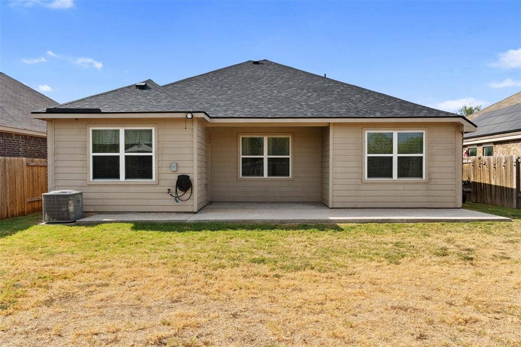 4128 Tower Bridge Lane, Crowley, TX 76036 4128 Tower Bridge Lane, Crowley, TX 76036