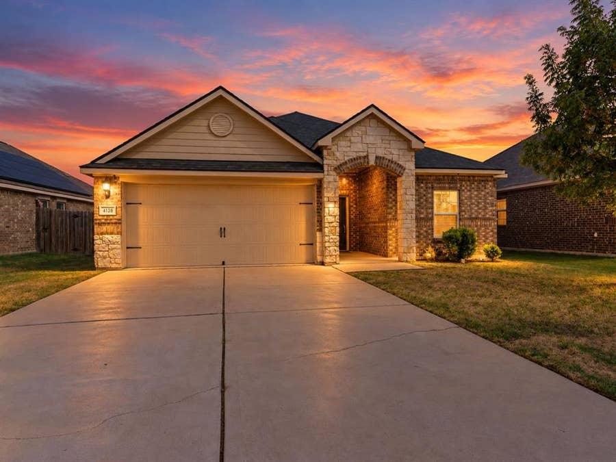 Property photo for 4128 Tower Bridge Lane, Crowley, TX