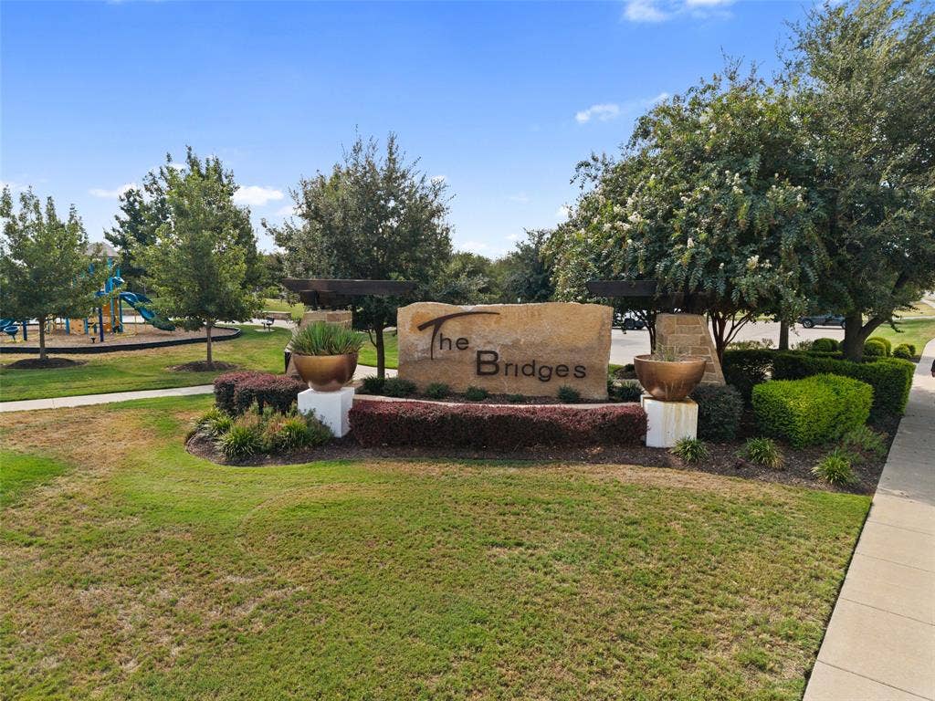 4128 Tower Bridge Lane, Crowley, TX 76036 4128 Tower Bridge Lane, Crowley, TX 76036