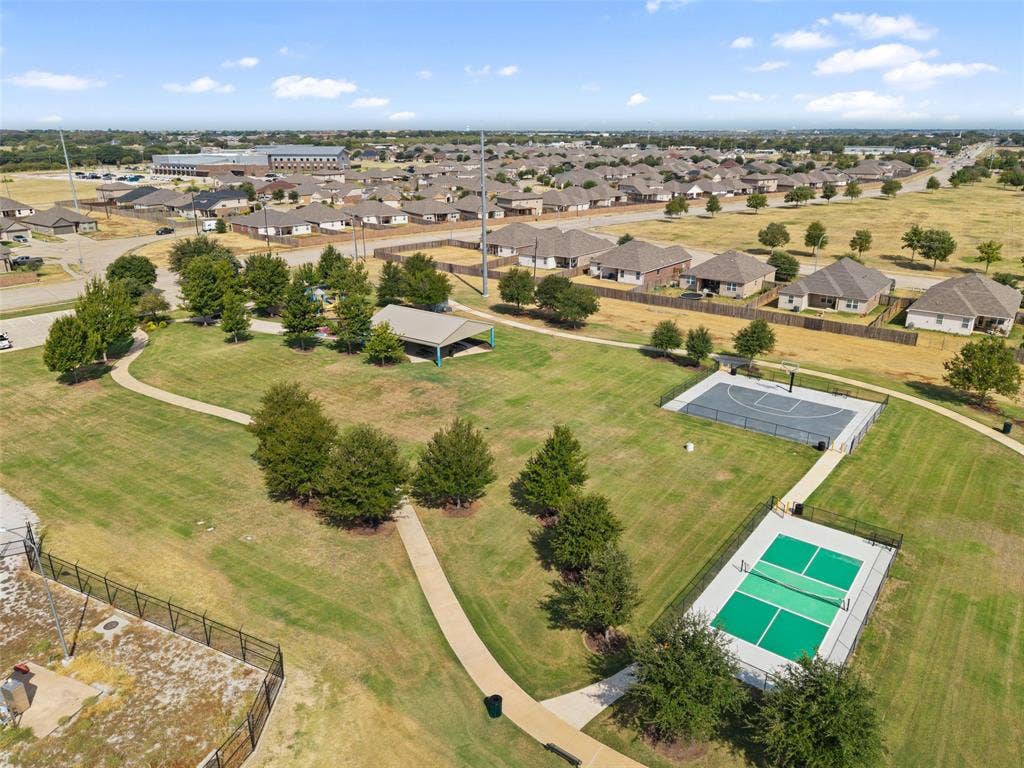 4128 Tower Bridge Lane, Crowley, TX 76036 4128 Tower Bridge Lane, Crowley, TX 76036