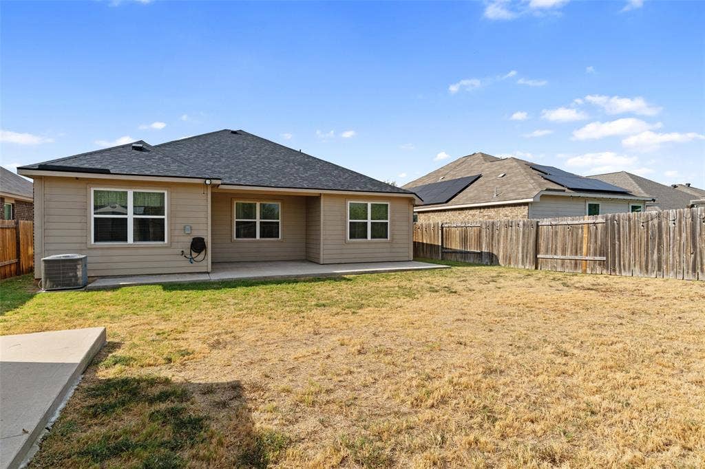 4128 Tower Bridge Lane, Crowley, TX 76036 4128 Tower Bridge Lane, Crowley, TX 76036