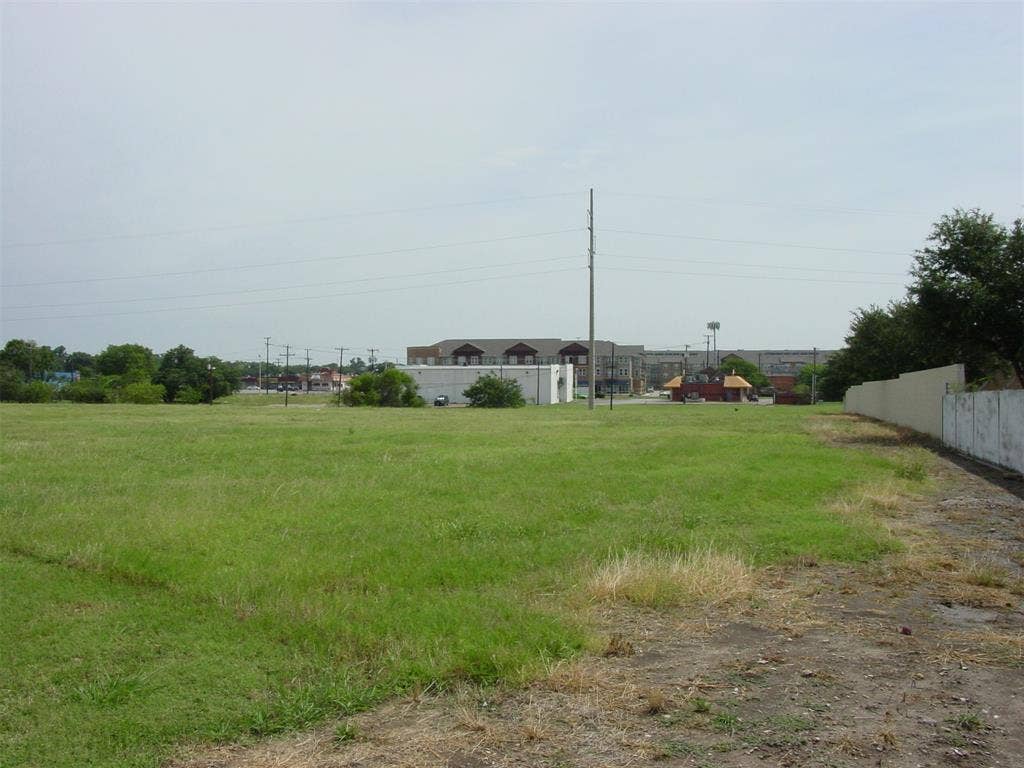 4412 San Marcus Drive, Mesquite, TX 75150 4412 San Marcus Drive, Mesquite, TX 75150