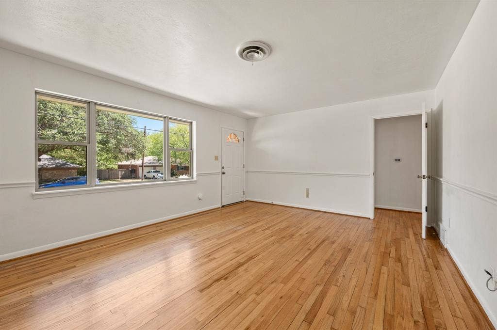 1134 Usher Street, Benbrook, TX 76126 Tons of Natural Light!