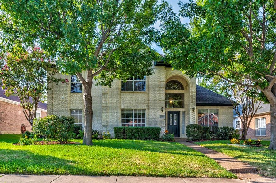 Property photo for 2708 Carmel Drive, Carrollton, TX