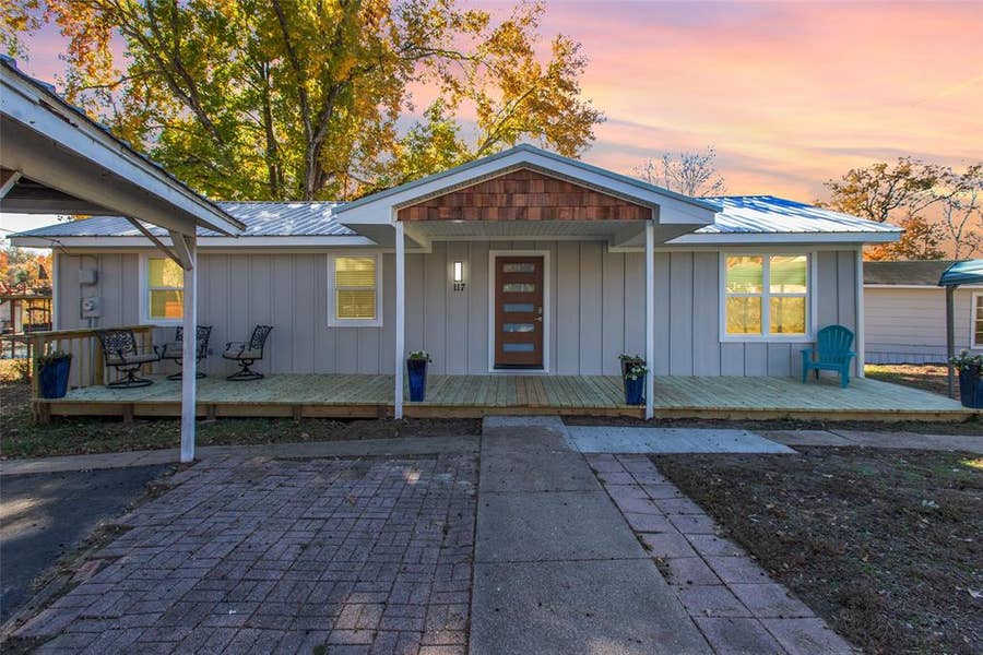 Property photo for 117 Joy Lane, Gun Barrel City, TX
