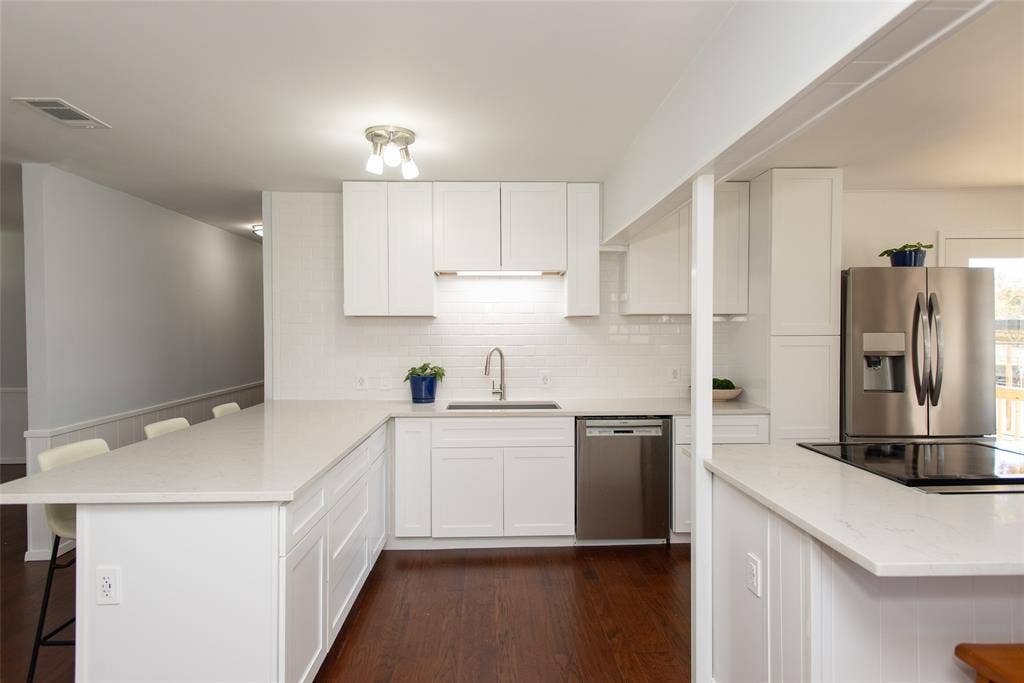 117 Joy Lane, Gun Barrel City, TX 75156
