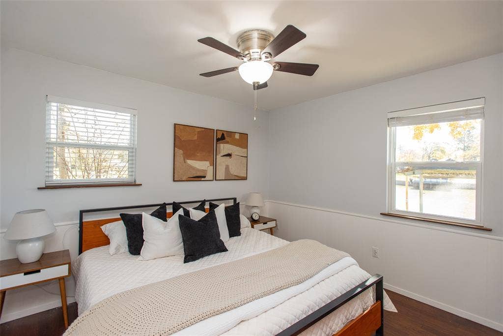 117 Joy Lane, Gun Barrel City, TX 75156