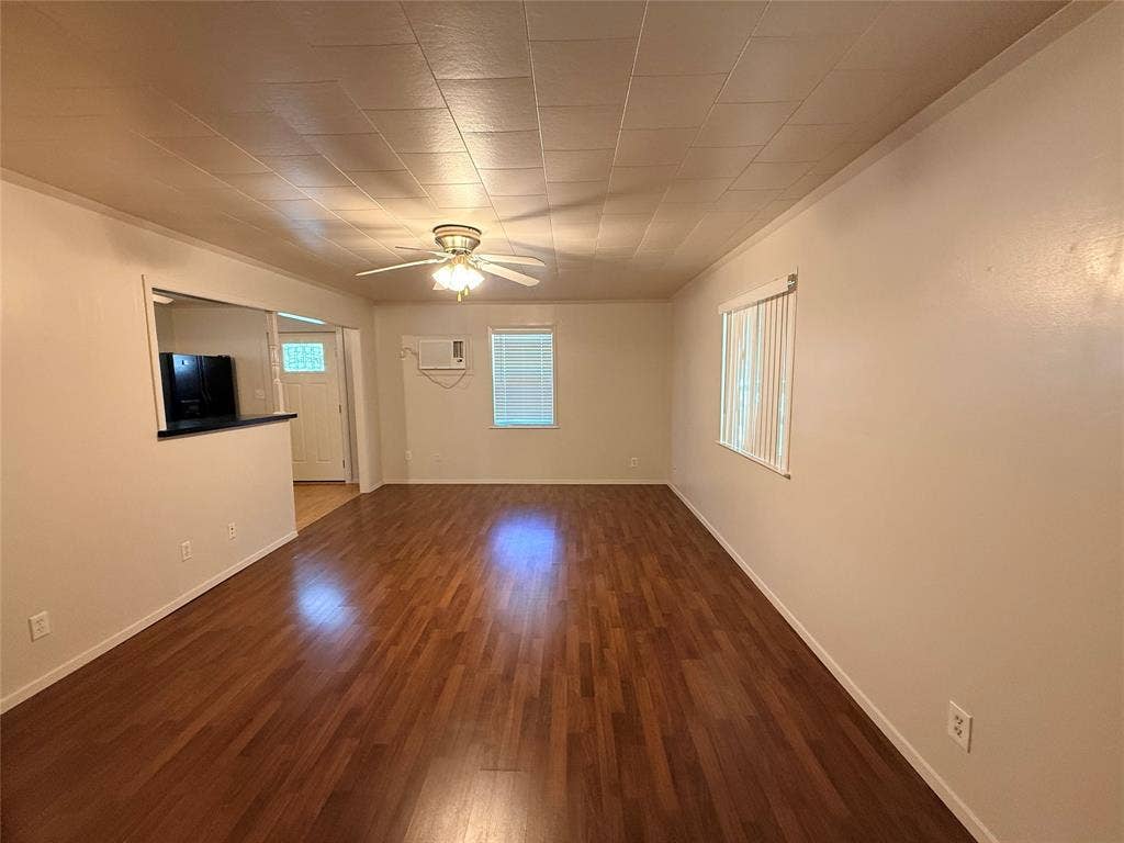 9669 Lakeland Loop, Quinlan, TX 75474