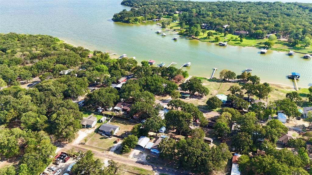 9669 Lakeland Loop, Quinlan, TX 75474