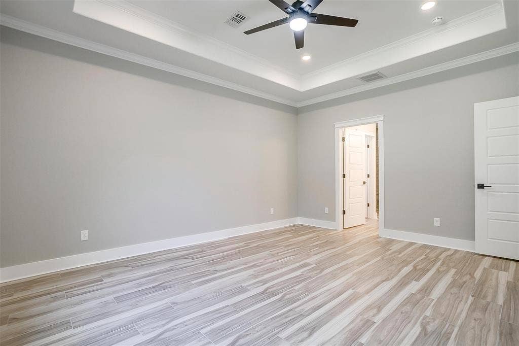 908 Meadowlark Lane, Granbury, TX 76048 908 Meadowlark Lane, Granbury, TX 76048