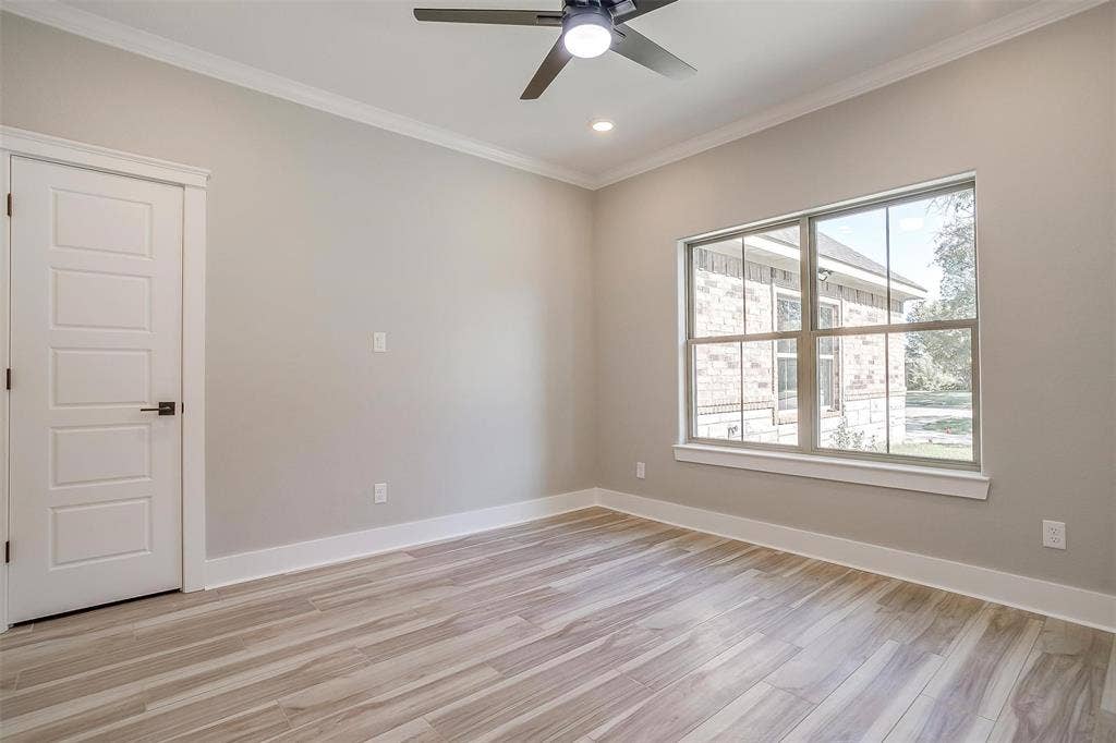 908 Meadowlark Lane, Granbury, TX 76048 908 Meadowlark Lane, Granbury, TX 76048