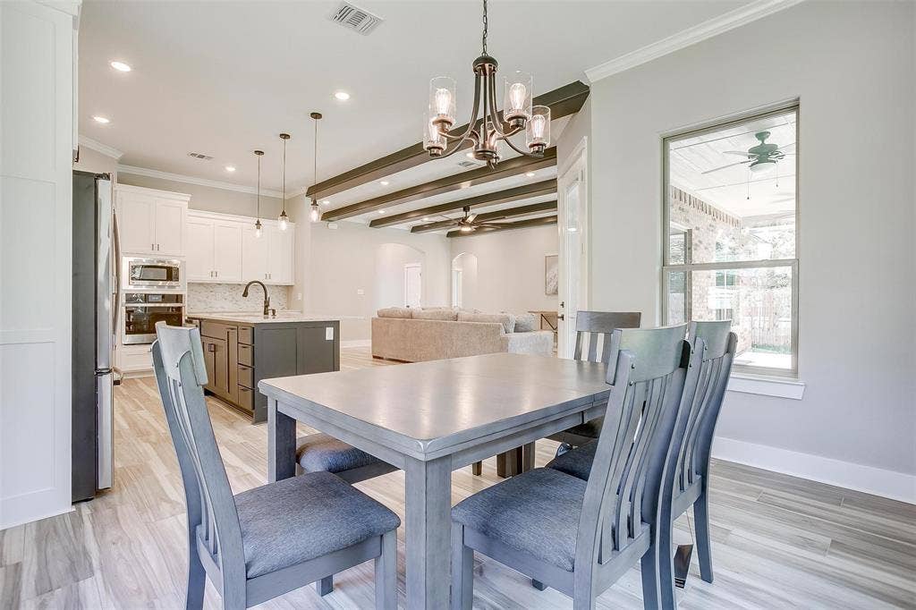 908 Meadowlark Lane, Granbury, TX 76048 908 Meadowlark Lane, Granbury, TX 76048