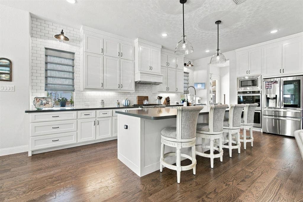 7117 Eagles Ridge Court, Argyle, TX 76226