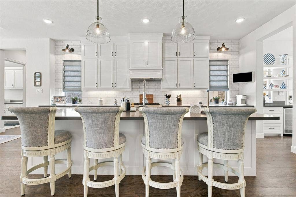 7117 Eagles Ridge Court, Argyle, TX 76226