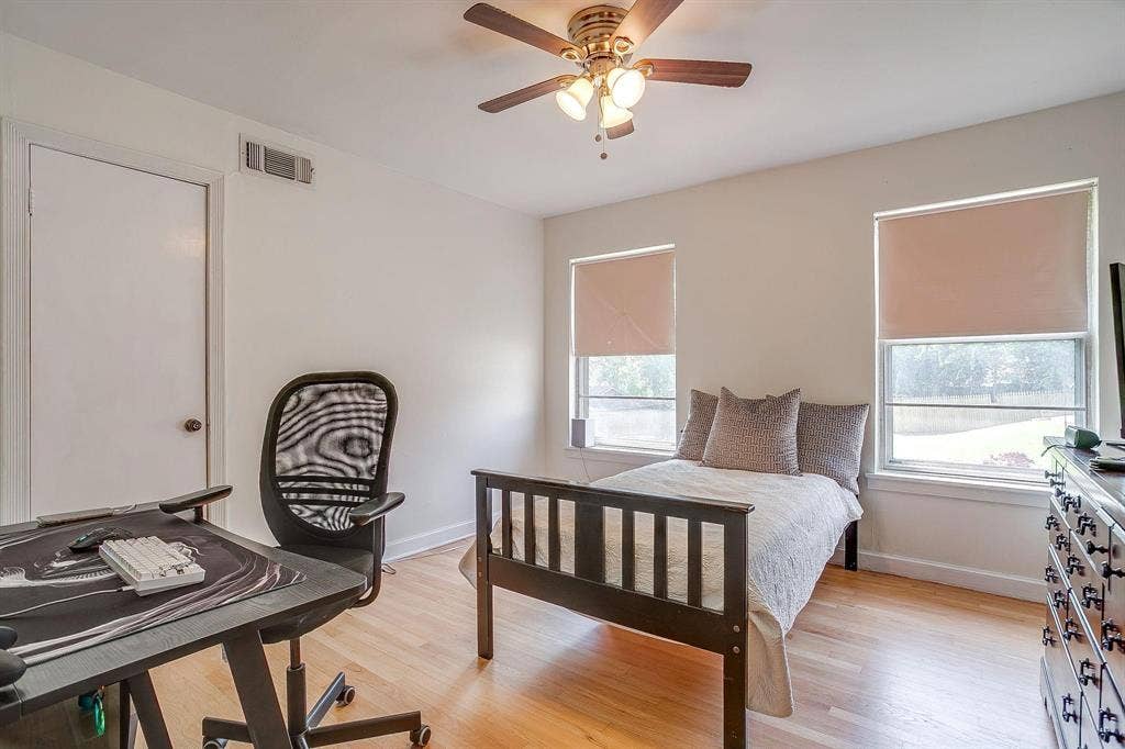 6705 Hanover Road, Fort Worth, TX 76116 6705 Hanover Road, Fort Worth, TX 76116