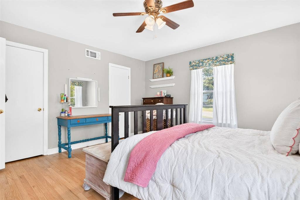 6705 Hanover Road, Fort Worth, TX 76116 6705 Hanover Road, Fort Worth, TX 76116