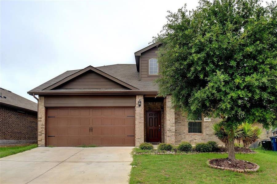 Property photo for 644 River Rock Drive, Azle, TX