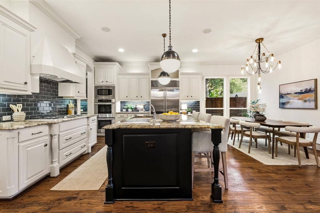 6345 Goliad Avenue, Dallas, TX 75214 6345 Goliad Avenue, Dallas, TX 75214