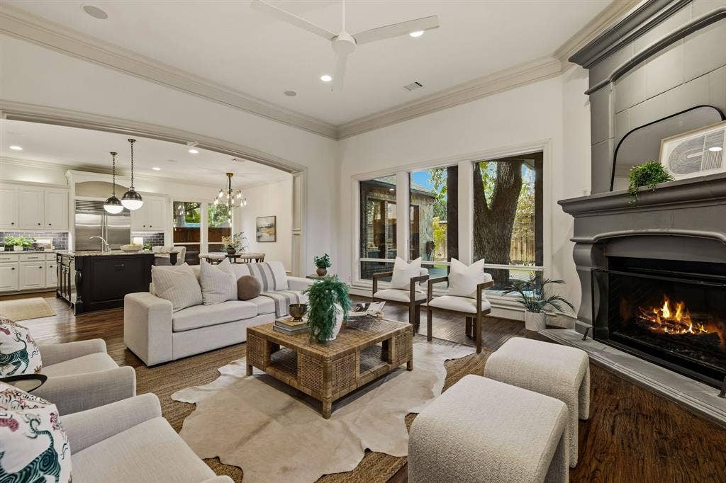 6345 Goliad Avenue, Dallas, TX 75214 6345 Goliad Avenue, Dallas, TX 75214