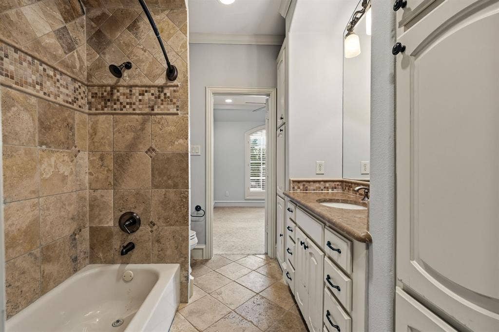 6345 Goliad Avenue, Dallas, TX 75214 6345 Goliad Avenue, Dallas, TX 75214