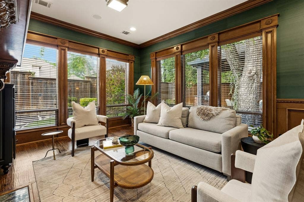 6345 Goliad Avenue, Dallas, TX 75214 6345 Goliad Avenue, Dallas, TX 75214