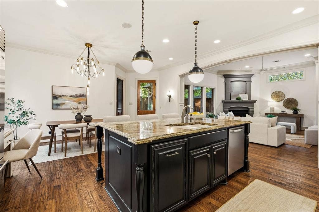 6345 Goliad Avenue, Dallas, TX 75214 6345 Goliad Avenue, Dallas, TX 75214