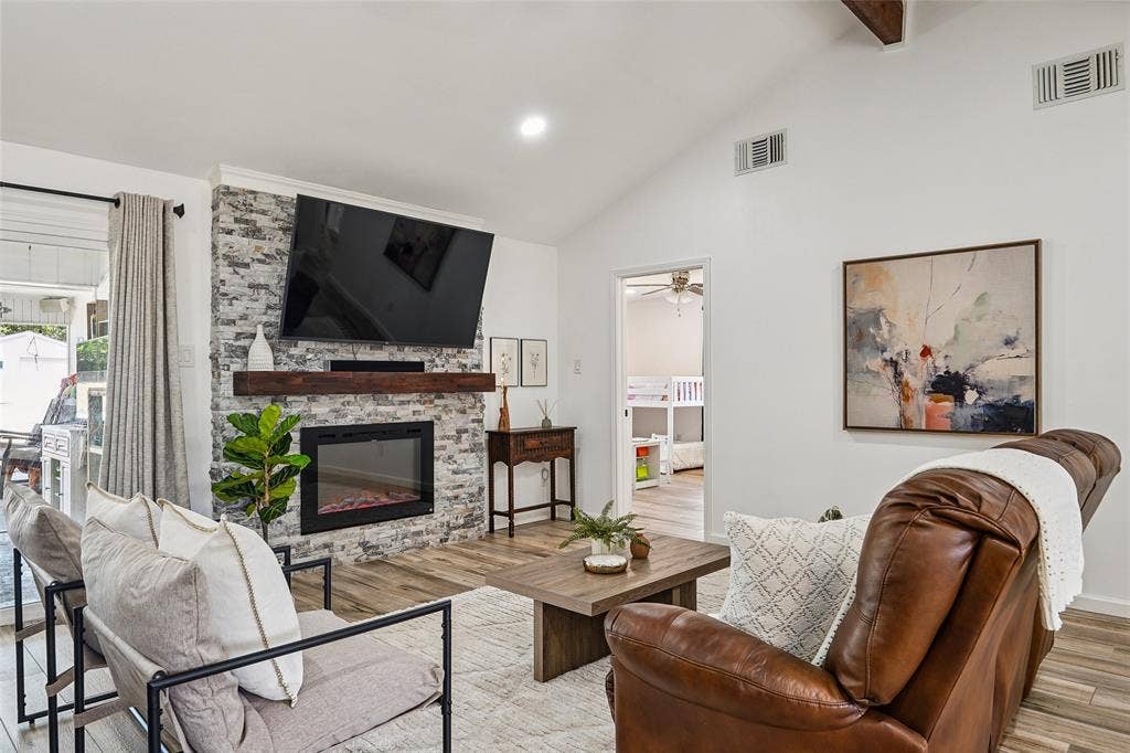 1710 Vineyard Road, Grand Prairie, TX 75052
