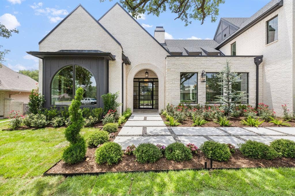 6930 Pemberton Drive, Dallas, TX 75230