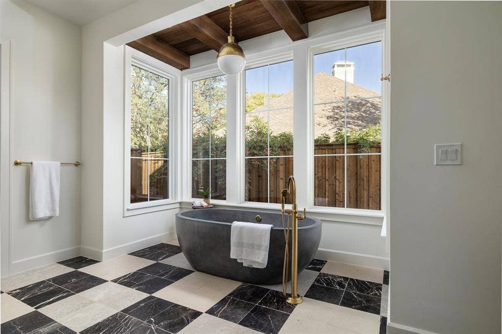 6930 Pemberton Drive, Dallas, TX 75230