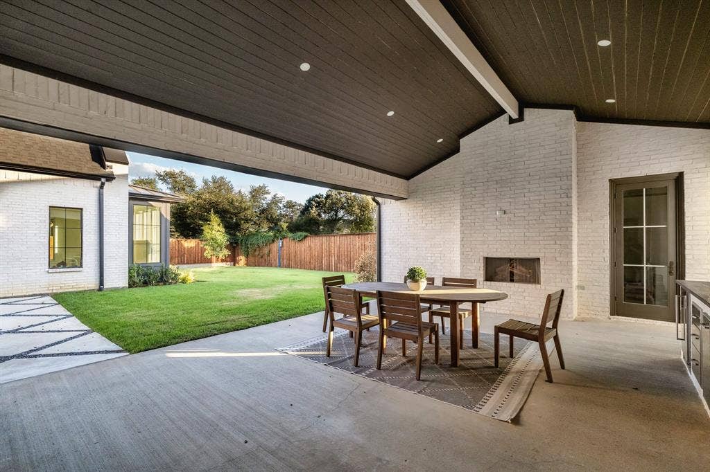 6930 Pemberton Drive, Dallas, TX 75230