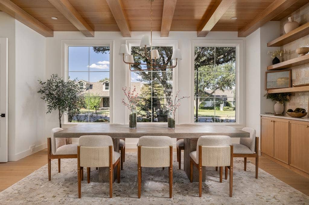 6930 Pemberton Drive, Dallas, TX 75230
