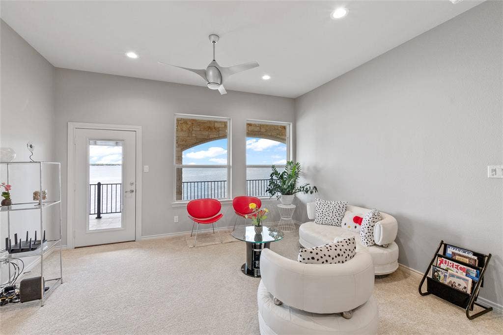 241 Loon Bay Drive, Gun Barrel City, TX 75156 Upstair bonus room/second living with balcony access