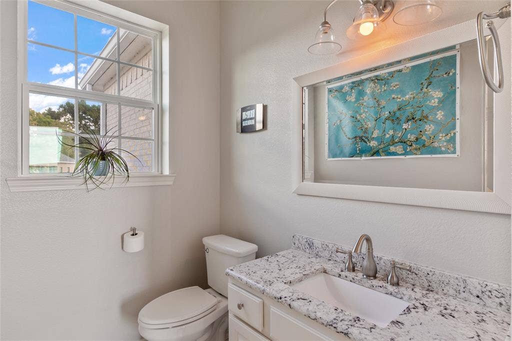 241 Loon Bay Drive, Gun Barrel City, TX 75156 Bedroom 4 en suite bath