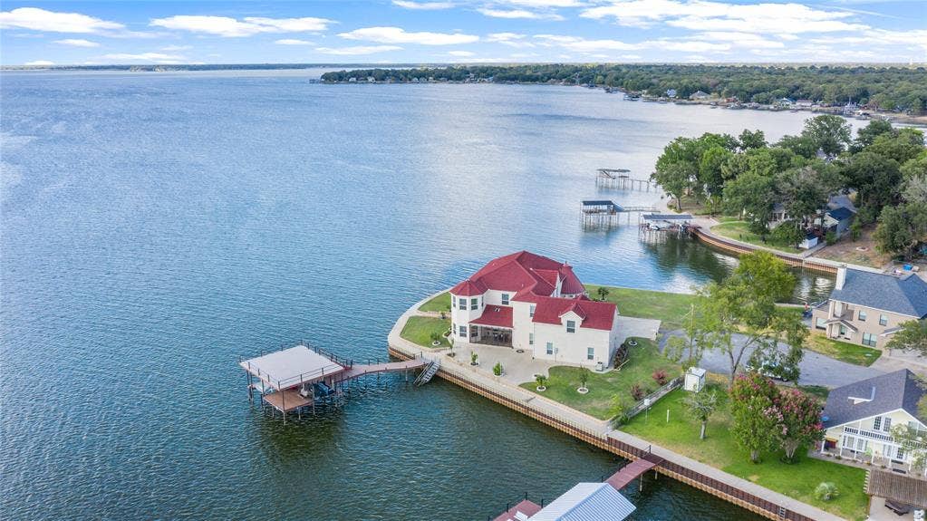 241 Loon Bay Drive, Gun Barrel City, TX 75156 241 Loon Bay Drive, Gun Barrel City, TX 75156