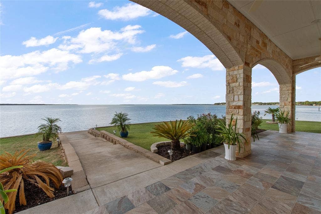 241 Loon Bay Drive, Gun Barrel City, TX 75156 241 Loon Bay Drive, Gun Barrel City, TX 75156