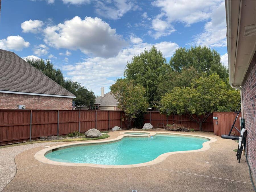 Property photo for 1328 Comanche Drive, Allen, TX