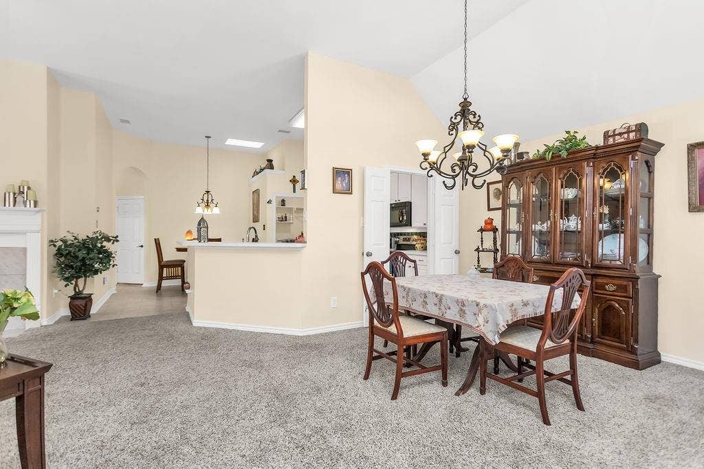 8433 Pipe Stone Drive, Plano, TX 75025 8433 Pipe Stone Drive, Plano, TX 75025
