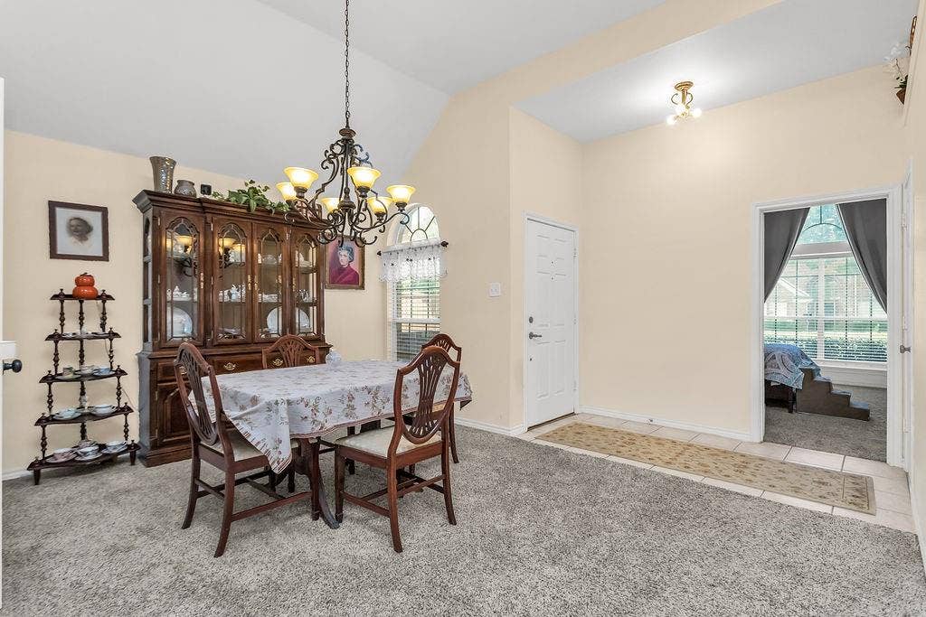 8433 Pipe Stone Drive, Plano, TX 75025 8433 Pipe Stone Drive, Plano, TX 75025