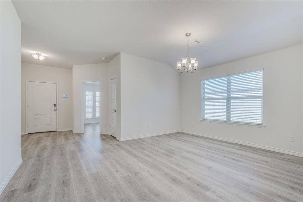 4108 Forest Bend Road, Denton, TX 76208 4108 Forest Bend Road, Denton, TX 76208